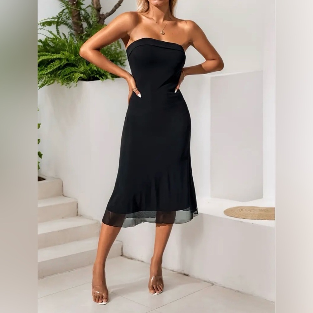 Strapless Stretch BodyCon Dress with Mesh Panel Hem, Black, Size L